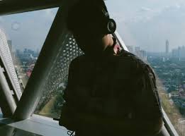 Website musik paling populer di indonesia untuk sekarang. 5 Aplikasi Musik Terbaik Untuk Mendengarkan Musik Tahun 2020 Telkomsel