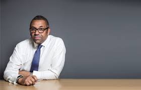 نتیجه جستجوی لغت [cleverly] در گوگل