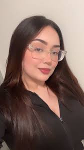 Can someone create a photo of me with my late mom?