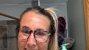 Amazon.com: Isle of Paradise Self-Tanning Body Butter, Vegan, Cruelty Free,  Self-Tan Butter, 75ml