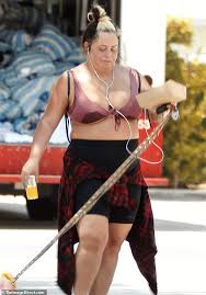 The leading real estate marketplace. Aubrey O Day Is Seen In Unfiltered Photos Hanging Out At A Hotel Pool Daily Mail Online