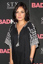 Mila kunis just got the haircut we all want. Mila Kunis S Test Drives The Summer Bob Vogue