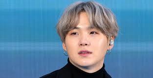 Pastinya anda penasaran bukan dengan biodata bts lengkap dengan agamanya hingga fakta menarik tentang mereka. Apa Agama Member Bts Mulai Jungkook V Jimin Hingga Jin Ada Yang Atheis Fakta Id