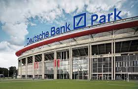 Deutsche bank analyseert relevante trends op financiële markten, economie en samenleving en signaleert risico's en kansen. Deutsche Bank Park Frankfurt Am Main Aktuelle 2021 Lohnt Es Sich Mit Fotos Tripadvisor