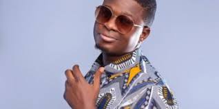 Nathaniel Bassey: Biography