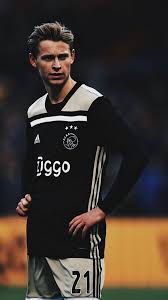 Pin Van Fanelo Op 11 Knappe Voetballers Voetbal Posters Voetbal