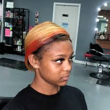Color placement is key to adding a little spice to your hairstyle 💛🧡💛  #TiaTheHairDiva #slikpress #blowout #blondehair #orangehair #colorplacement  #layers #bobhairstyles #boblife #shorthair #ncstylist
