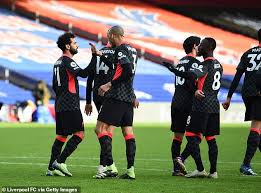42' jordan ayew (crystal palace) is shown the yellow card for a bad foul. Chris Sutton Liverpool Were At Their Ruthless Best As They Thrashed Crystal Palace Aktuelle Boulevard Nachrichten Und Fotogalerien Zu Stars Sternchen