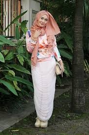 Baju dian pelangi terbaru baju muslim untuk kerja cara hijab ala dian pelangi. Koleksi Busana Muslim Casual Dan Trendy Dian Ala Pelangi Terbaru Model Trend Baju Dan Busana Muslim Gaya Hijab Mode Abaya Model Pakaian Muslim
