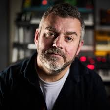 En savoir plus sur nos compositeurs et artistes