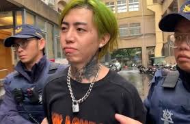 Born 15 april 1987) is a taiwanese singer and actor. è¬å'Œå¼¦å†çˆ†ç²—å£ç½µå¦»å­ é€£å¾‹å¸«éƒ½çœ‹ä¸ä¸‹åŽ» èªå®šå…¶ä¸‹å ´æœƒå¾ˆæ…˜ æ¯æ—¥é ­æ¢