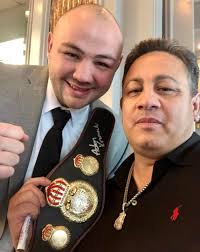 Barely Used Boxing Bag Leono Italian Company Original Comes with 4 Chains  Pair of Twins boxing gloves