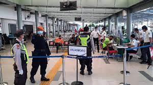 Pada oktober 2005, ia telah menghasilkan jumlah kumulatif daripada 1 juta kereta. Syarat Naik Kereta Api Jarak Jauh Saat Libur Idul Adha 2021 Sudah Tahu