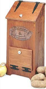 Keeping potatoes and onions readily at hand in the kitchen can sometimes be unsightly, mainly because of those ugly potato and onion bags. Potatoe Onion Bin Woodworking Plan Woodworkersworkshop