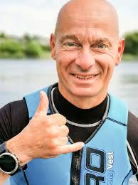 FLIEGEN BEIM INSEL- UND STRANDFEST