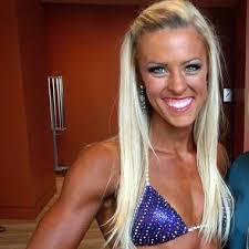 Madison Wright (@musclesbymadz)