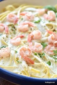 Better Than Olive Garden Alfredo Sauce Recipe Recipes Olive Garden Alfredo Sauce Food
