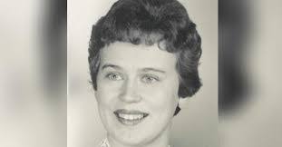 Emma Hussey's Instagram, Twitter & Facebook