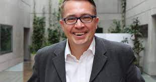 Vítejte v autocentrum jan šmucler. Byl Jsem Ten Negativni Moderator V Dobach Tabu Na Me Skoro Plivali Rika Roman Smucler Irozhlas Spolehlive Zpravy