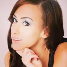 Arielle Mobley's Instagram, Twitter & Facebook