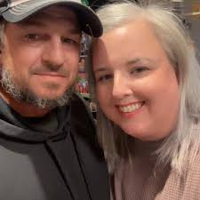 Photographer needed for small wedding in downtown Louisville?