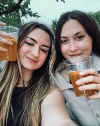 Anne Colwell (@_annecolwell) • Instagram photos and videos