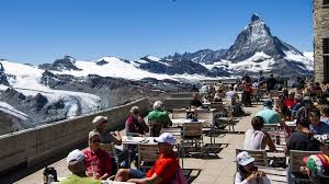 Switzerland, officially the swiss confederation, is a landlocked country situated at the confluence of western, central and southern europe. Corona Lockerungen Trotz Anstieg Der Zahlen In Der Schweiz