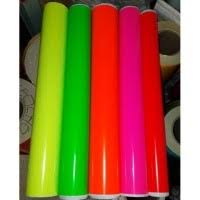 Untuk kalian yang hendak membeli kaca per meter, berikut ada beberapa daftar harga sekaligus jenis kaca itu sendiri, diantaranya ialah sebagai berikut Daftar Harga Skotlet Glossy Pro Fix Lebar 45cm Per Meter Bulan Juni 2021