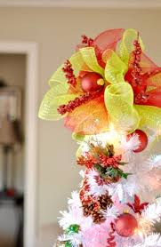 You might also like how to make a tree topper bow with multiple ribbons here. Diy Christmas Tree Bow Topper Ideas Just Crafting Around