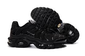 Nike Air Max Plus Tn Black Metallic Silver Men S Running Shoes Sneakers Nike Air Max Running Shoes For Men Cheap Nike Shoes Online