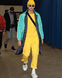 A post shared by kyle kuzma (@kuz) on aug 17, 2019 at 2:35pm pdt twitter had a great time with kuzma outfit, which looks like something pulled straight out of an early 2000s episode of trl. Kyle Kuzma Outfit From January 26 2020 What S On The Star