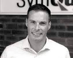 Arin Sandorfi's Instagram, Twitter & Facebook