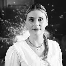 Shirley Atherton's Instagram, Twitter & Facebook