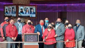 Seneca gaming and entertainment, bingo, poker, gaming, western new york, salamanca, irving, niagara falls, texas hold em, seneca poker, fun, excitement, bingo games, games bingo, play bingo games. Seneca Gaming Corporation Seneca Nation Celebrate Opening Of Lounge 101 Inside Seneca Niagra Resort Casino Indian Country Today