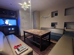 VIP KARAOKE BAR - HOME