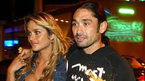 Constanza ríos, la hija de marcelo chino ríos y giuliana sotela, debutó como protagonista de un video musical. Chino Rios Y Su Matrimonio Con Kenita Larrain Nunca Existio