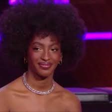 J'avais oublié les paroles !" : ce moment de gêne qu'a vécu Ebony (Star  Academy) lors de sa rencontre avec ses fans