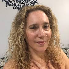 Alyssa Snow (@alyssasnowyogi) • Instagram photos and videos