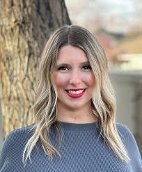 Brooklyn Kendall's Instagram, Twitter & Facebook