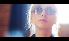 She Knows (Short 2016)