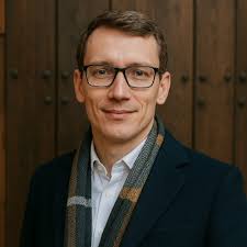 Selfish post...Very proud of my daughter achieving a Masters in Clinical  Applications of Psychology- with Distinction.Mia Bacon