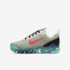 Nike Air Vapormax Flyknit 3 Big Kids Shoe Nike Com In 2020 Kids Shoes Nike Air Vapormax Nike Air