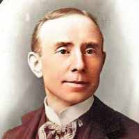 Elsie Ash's Instagram, Twitter & Facebook