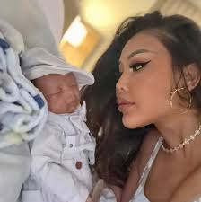 Michael Blackson and Rada 1st film photo with their son who just turned 1  month. 🥰🥰 #michaelblackson