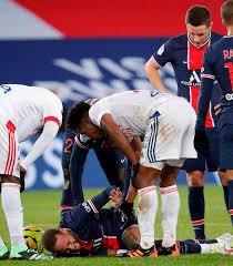 De blessure van neymar valt mee, blijkt maandag uit een eerste diagnose. Ligue 1 Battu Par Lyon Le Psg N Est Plus Leader