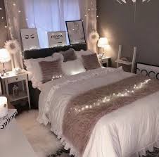 Camera con letto imbottito, armadio bianco e zona studio. 680 Idee Su Idee Arredamento Camera Da Letto Idee Arredamento Camera Da Letto Camera Da Letto Idee Camera Da Letto