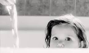 Toddler Is So Allergic To Water That Even Crying Causes Swelling Mom Com