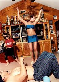 This Day In Pop Britney Spears Appears On The Cover Of Rolling Stone Magazine In 1999 April 15 Britney Spears Breatheheavy Exhale