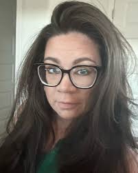 Vanessa Kirby (@vanessakirbyloanofficer) • Instagram photos and videos