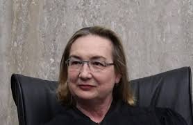 Comparing 80,000 IRS agents to 600 bank accounts and Trump's efforts to  expose government corruption